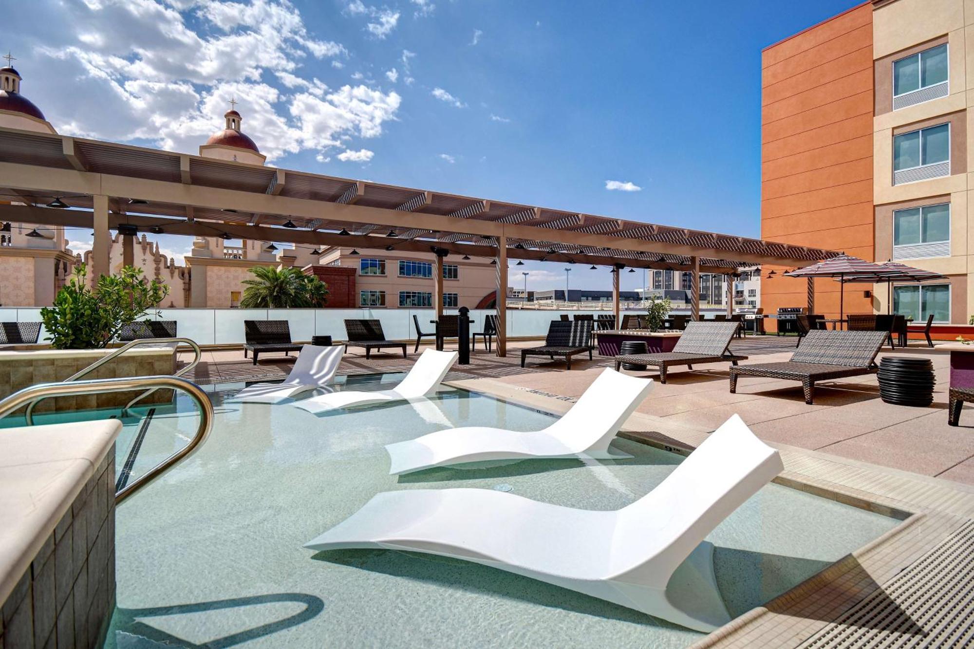 Home2 Suites By Hilton Tucson Downtown 외부 사진